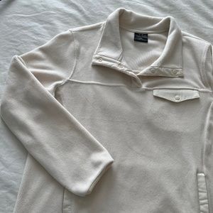 Light Fleece Snap Pullover Sweater